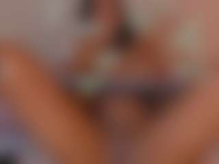 Live cam show with aprilebony - Ebony Anal on Latina Girls