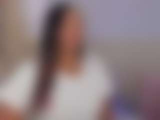 Live cam show with aprilebony - Ebony Petite on sexylive.show