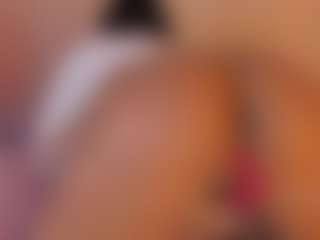 Live cam show with aprilebony - Ebony Shaved Pussy on fuklive.com