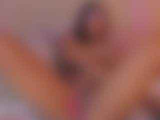 aprilebony's Live Sex Cam Show