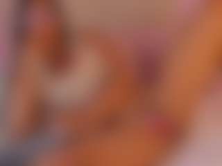 aprilebony's Live Sex Cam Show
