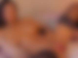 aprilebony's Live Sex Cam Show
