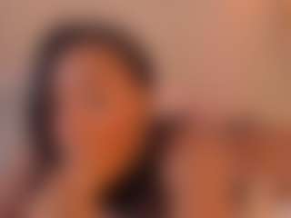 aprilebony's Live Sex Cam Show