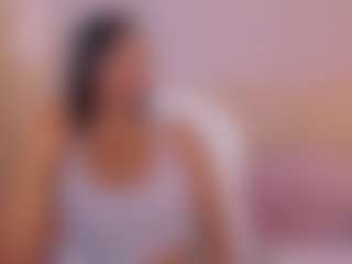 Live cam show with aprilebony - Athletic BBW on Cam Slut