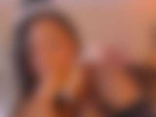 aprilebony's Live Sex Cam Show