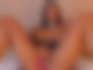 aprilebony's Live Sex Cam Show