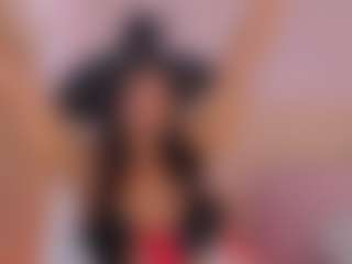 Live cam show with aprilebony - Athletic Ebony on Hubzter Live | colombia