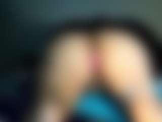 Live cam show with RenaSoBlasian - Shaved Pussy on live18s.com
