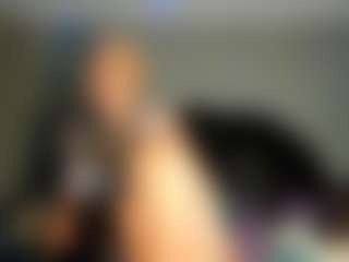 RenaSoBlasian's Live Sex Cam Show