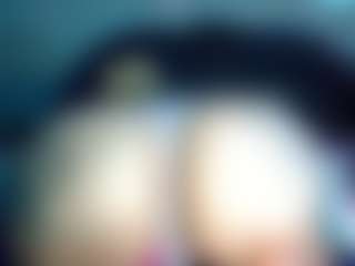 RenaSoBlasian's Live Sex Cam Show