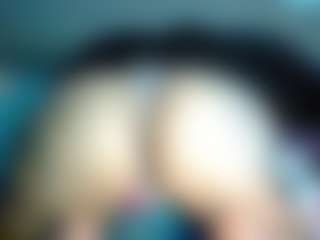 RenaSoBlasian's Live Sex Cam Show