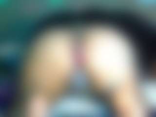 RenaSoBlasian's Live Sex Cam Show