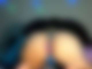 RenaSoBlasian's Live Sex Cam Show