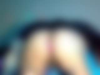 RenaSoBlasian's Live Sex Cam Show