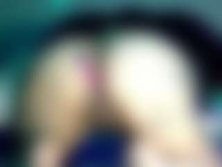 RenaSoBlasian MILF webcam performer live streaming