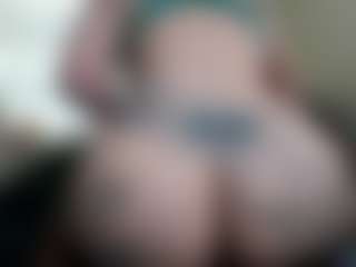 RenaSoBlasian's Live Sex Cam Show