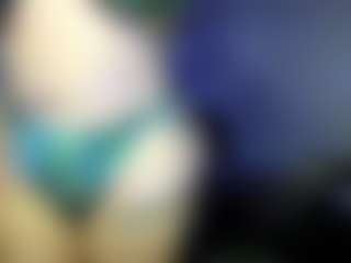 Live cam show with RenaSoBlasian - Drinking on CSO-WL