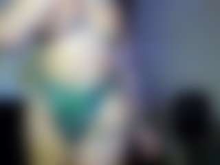 RenaSoBlasian's Live Sex Cam Show