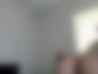 Live cam show with RenaSoBlasian - Black on xxxlivecams.org