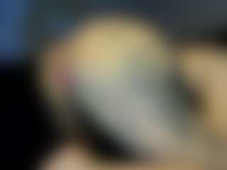 Live cam show with RenaSoBlasian - Mature on Dolls Live