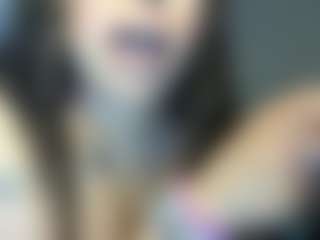 Live cam show with RenaSoBlasian - Mature on nudelive.tv