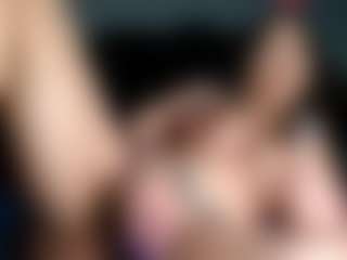 RenaSoBlasian's Live Sex Cam Show