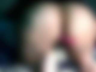 RenaSoBlasian's Live Sex Cam Show