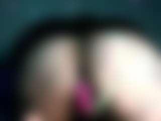 RenaSoBlasian's Live Sex Cam Show