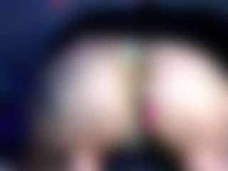 RenaSoBlasian's Live Sex Cam Show