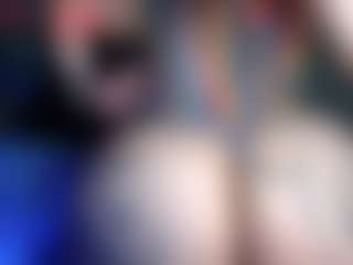 Live cam show with RenaSoBlasian - Mature on Soda Cam