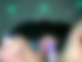 RenaSoBlasian's Live Sex Cam Show