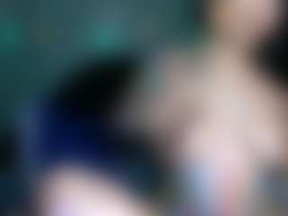 RenaSoBlasian's Live Sex Cam Show