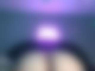 RenaSoBlasian's Live Sex Cam Show