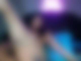 RenaSoBlasian's Live Sex Cam Show