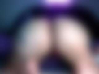 RenaSoBlasian's Live Sex Cam Show