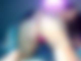 RenaSoBlasian's Live Sex Cam Show