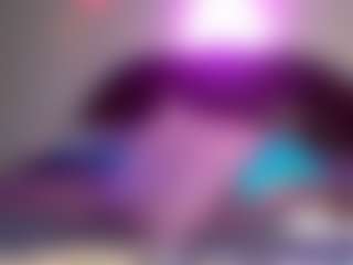 RenaSoBlasian MILF webcam performer live streaming