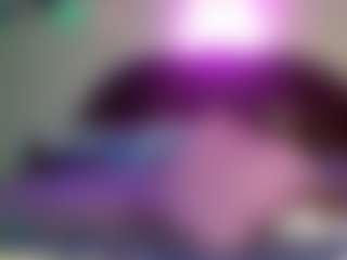 Live cam show with RenaSoBlasian - BBW Ebony on livesuperchat.net