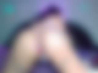 RenaSoBlasian MILF webcam performer live streaming