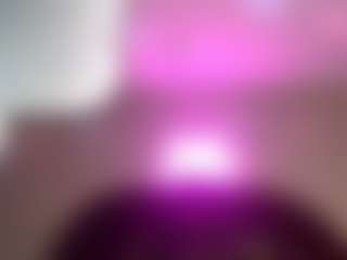 RenaSoBlasian MILF webcam performer live streaming