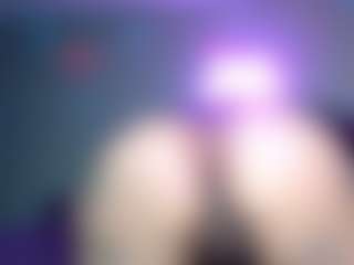 RenaSoBlasian MILF webcam performer live streaming