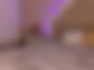 Live cam show with kennasavage - Tease on Camming Site