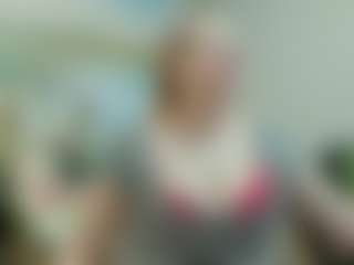 Live cam show with joyfuluntamed - Mature on chickslive.net