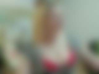 Live cam show with joyfuluntamed - Mature on MyBangCams
