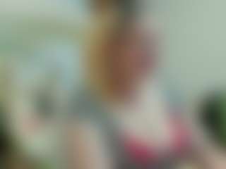 Live cam show with joyfuluntamed - Grey Eyes on Camsoda