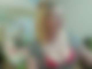 joyfuluntamed's Live Sex Cam Show