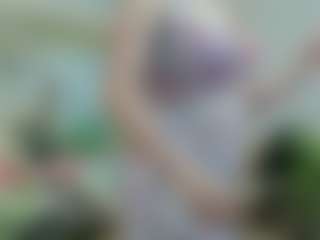 Live cam show with joyfuluntamed - Solo on StripNow