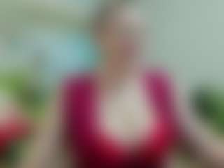 joyfuluntamed MILF webcam performer live streaming