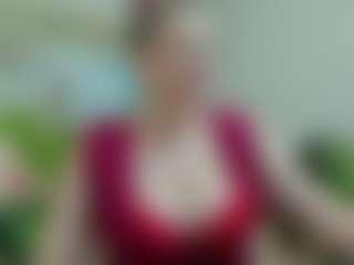 joyfuluntamed MILF webcam performer live streaming