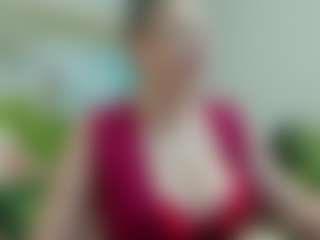 Live cam show with joyfuluntamed - Upskirt on Milfs Live
